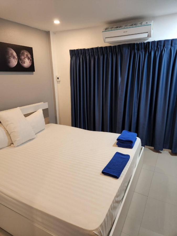Galaxy Suites Pattaya Extérieur photo