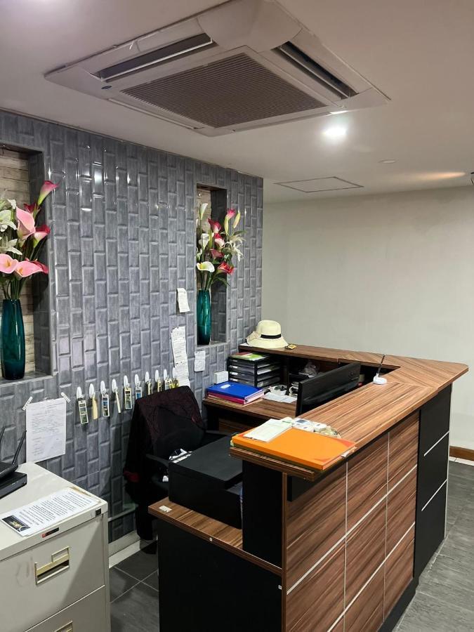 Galaxy Suites Pattaya Extérieur photo